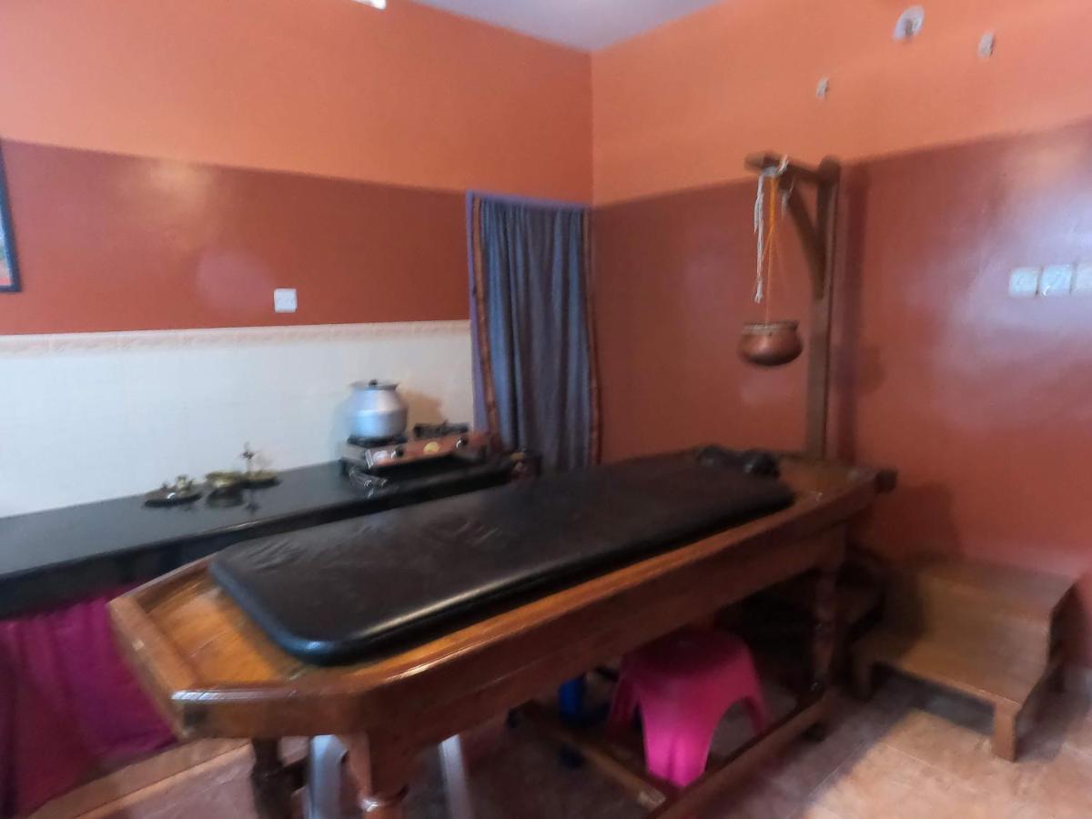 ורקלה Casa Eva Luna Ayuryoga Retreat מראה חיצוני תמונה