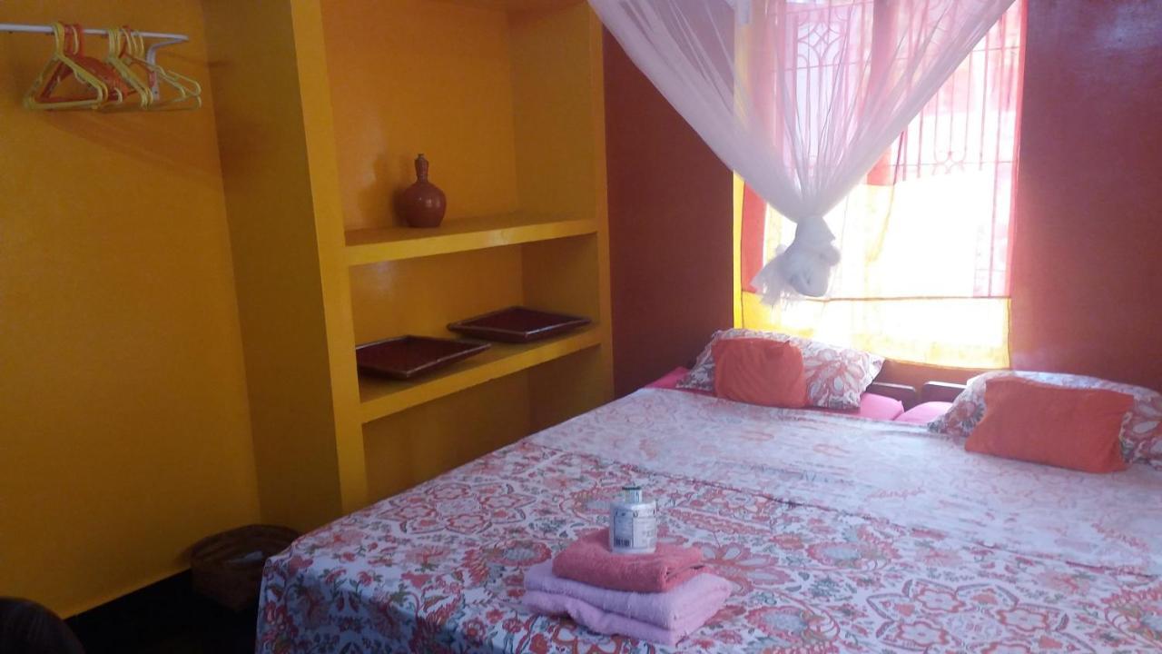 ורקלה Casa Eva Luna Ayuryoga Retreat מראה חיצוני תמונה