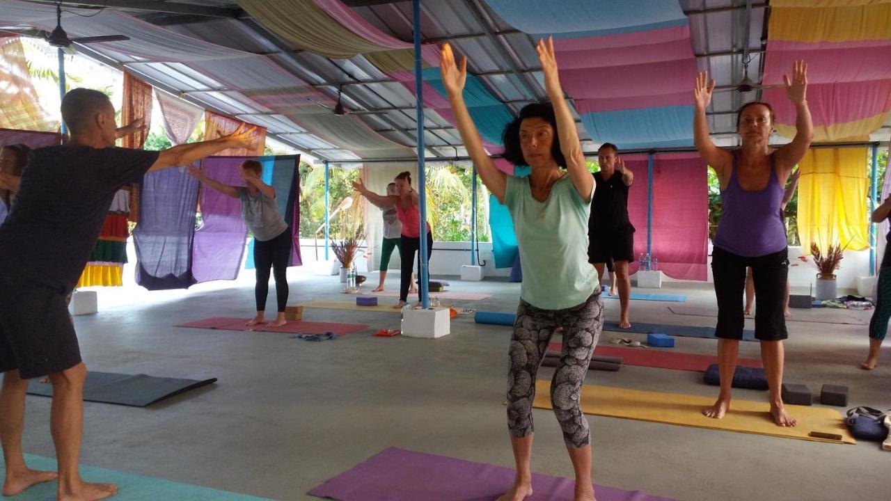 ורקלה Casa Eva Luna Ayuryoga Retreat מראה חיצוני תמונה
